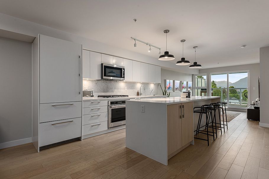 406 2508 Fraser Street Vancouver, BC - 6