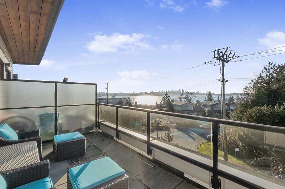11 528 E 2nd Street North Vancouver, BC - 29