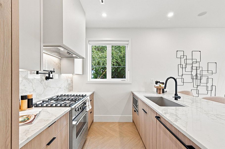 3 646 E 23rd Avenue Vancouver, BC - 13