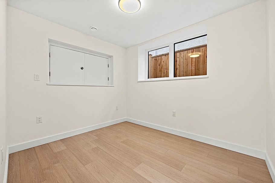 5079 Elgin Street Vancouver, BC - 29