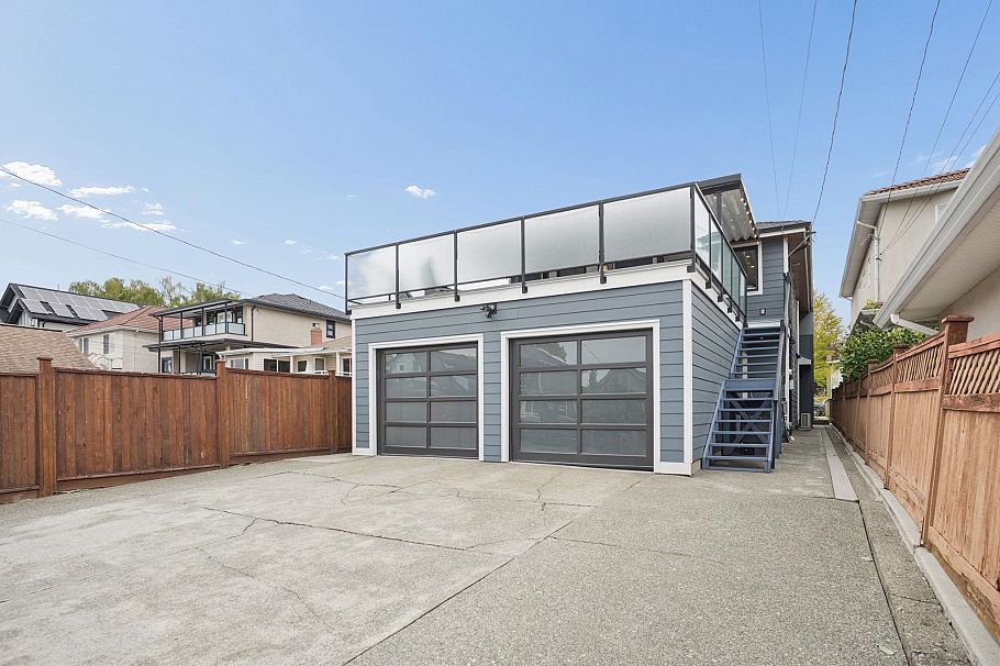 76 E 46th Avenue Vancouver, BC - 34