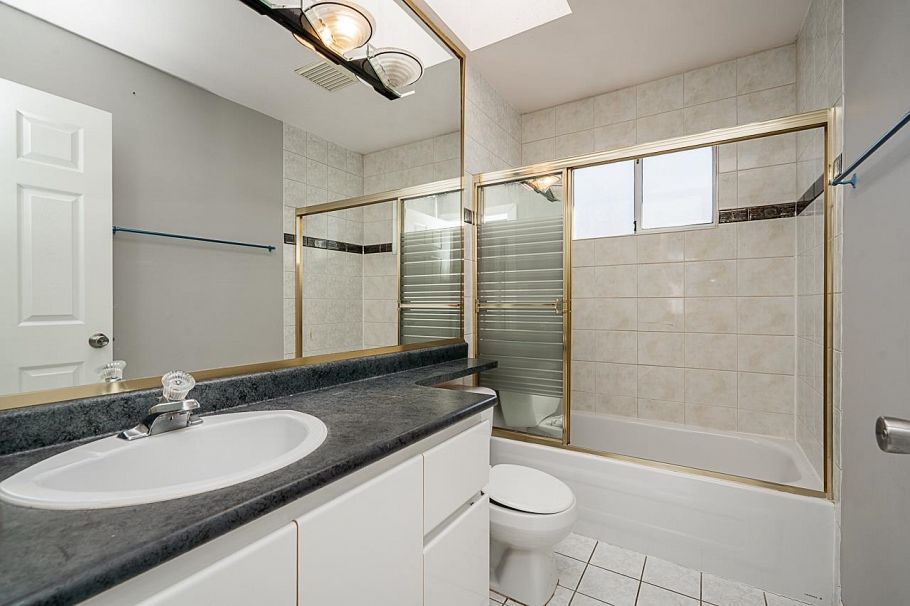 4803 Fleming Street Vancouver, BC - 24