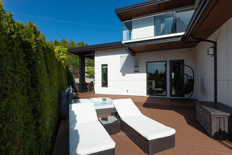 908 Beaconsfield Road North Vancouver, BC - 34