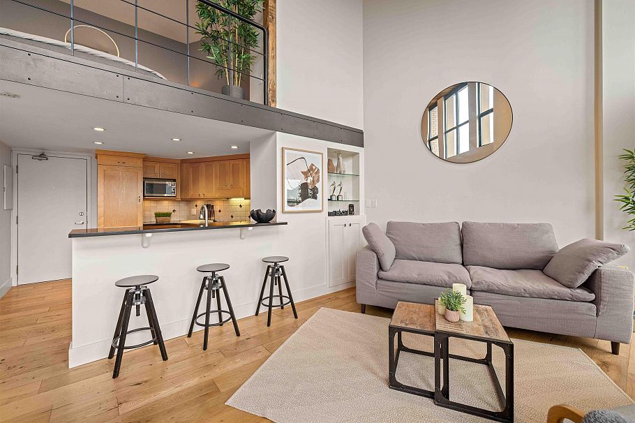 708 22 E Cordova Street Vancouver, BC - 11