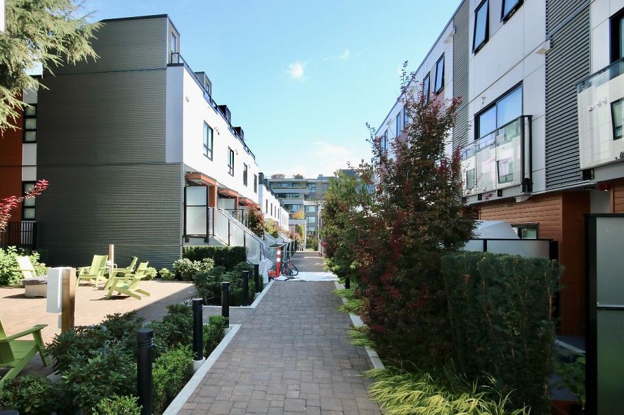 74 570 W 28th Avenue Vancouver, BC - 27