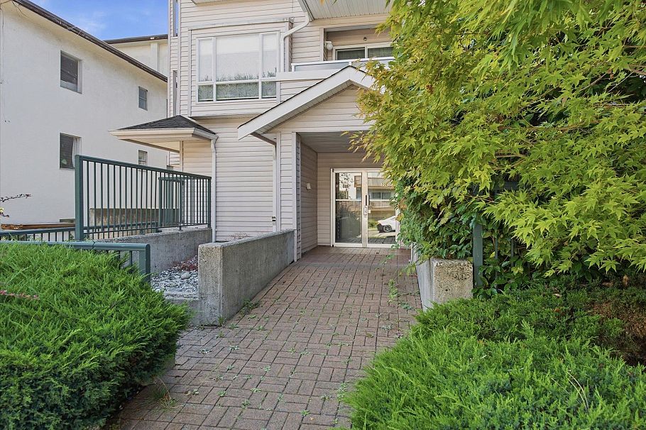 102 788 E 8th Avenue Vancouver, BC - 30