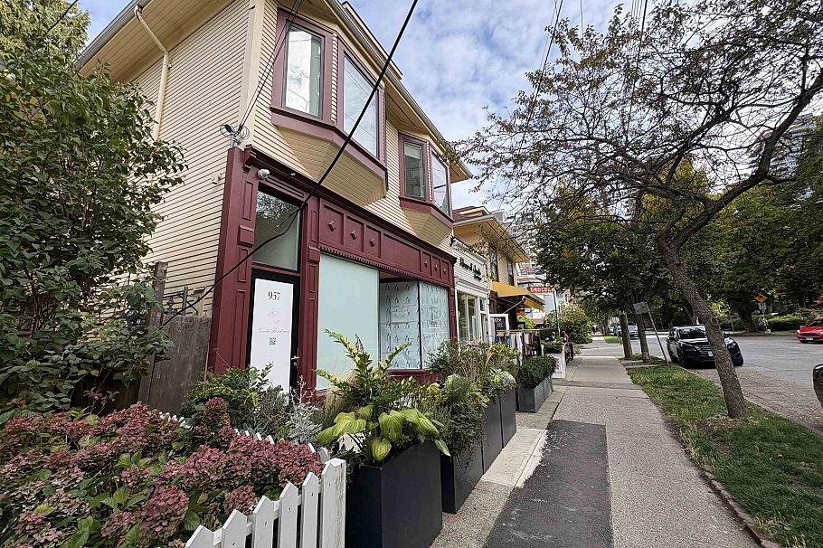 202 1535 Nelson Street Vancouver, BC - 34