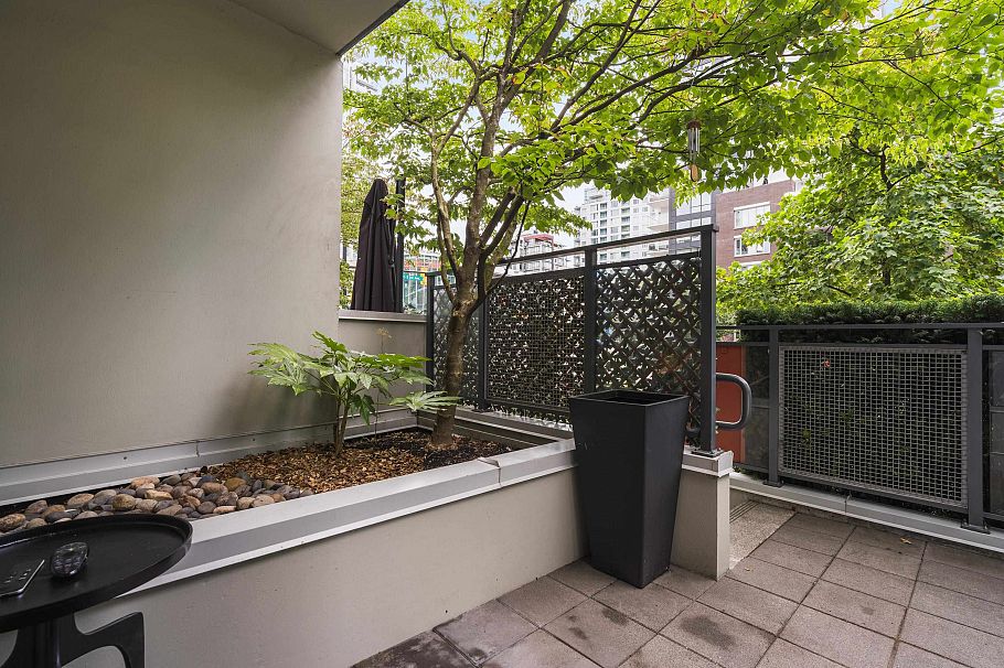 1680 Quebec Street Vancouver, BC - 25