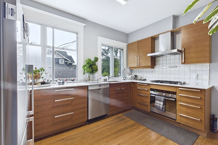 1714 Alma Street Vancouver, BC - 13