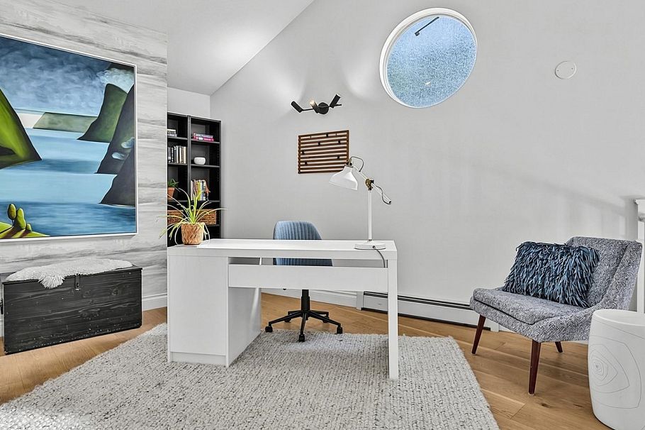 1074 Kilmer Road North Vancouver, BC - 26