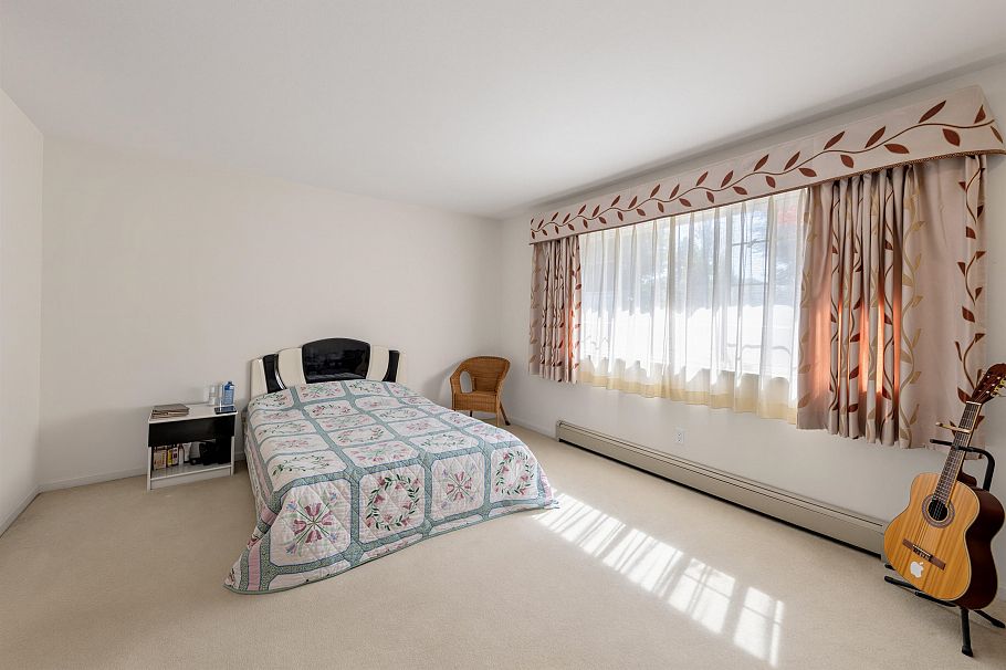 1363 W 48th Avenue Vancouver, BC - 16