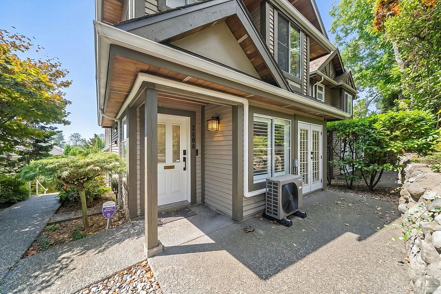 2408 SE Marine Drive Vancouver, BC - 35