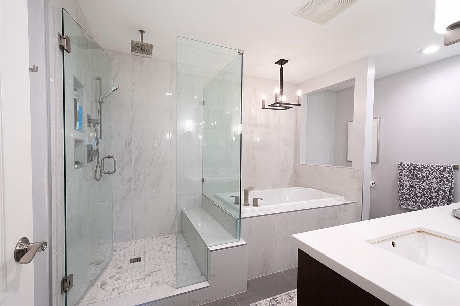 706 1500 Ostler Court North Vancouver, BC - 19