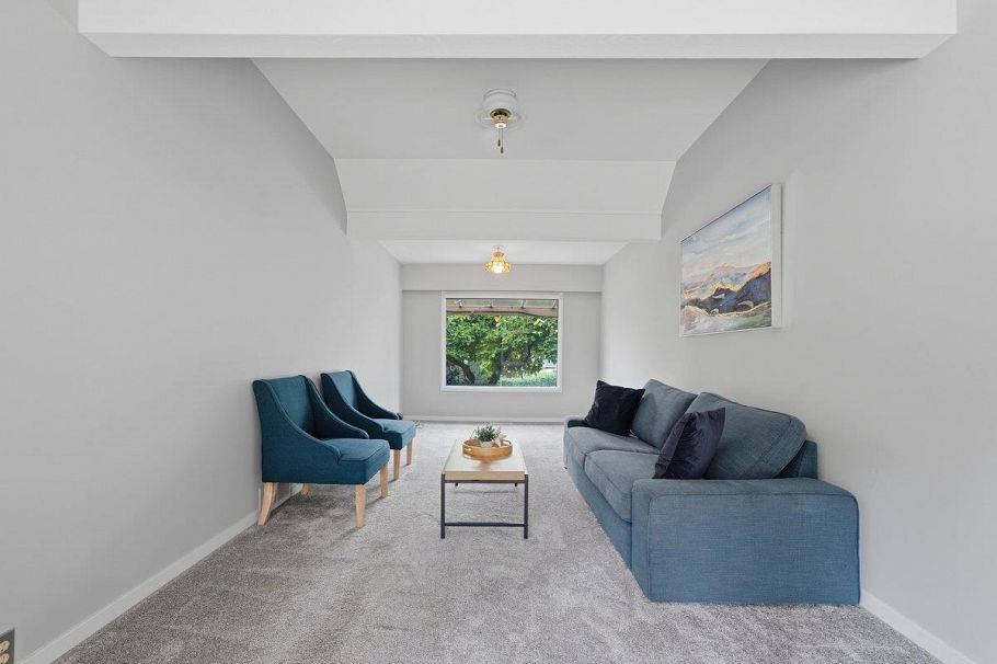 3250 Delbrook Avenue North Vancouver, BC - 11