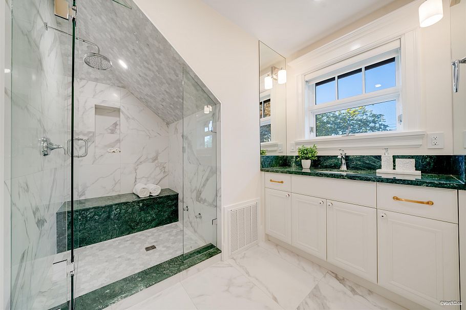 1198 Matthews Avenue Vancouver, BC - 31