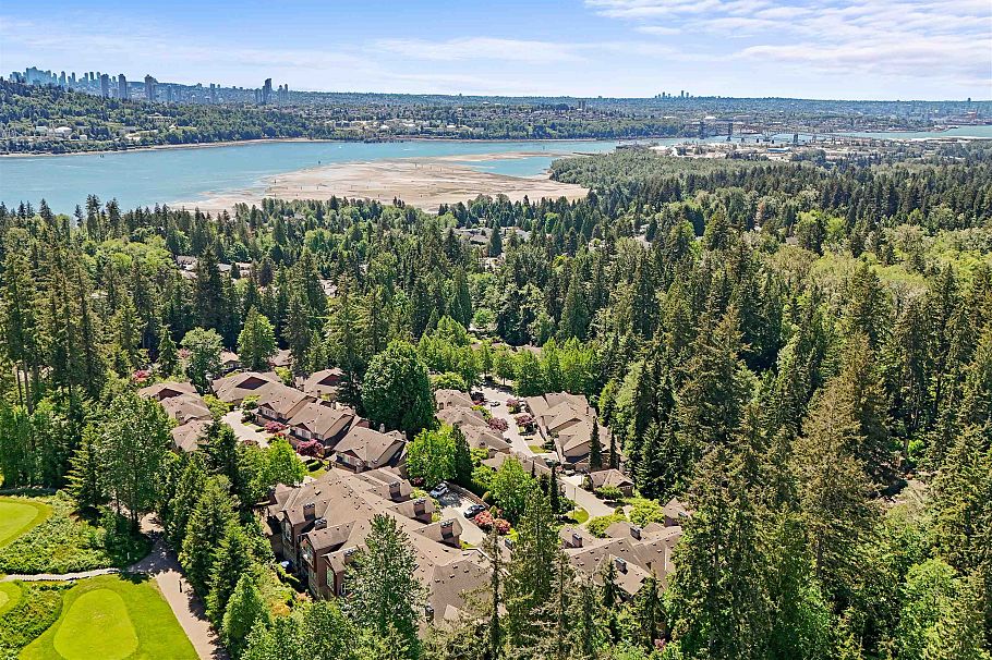 306 1140 Strathaven Drive North Vancouver, BC - 37