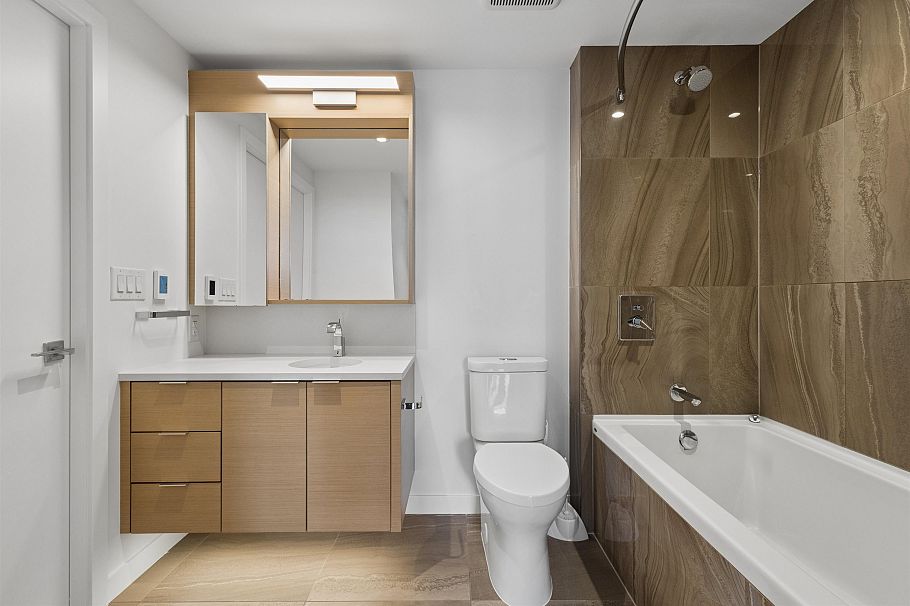1009 1688 Pullman Porter Street Vancouver, BC - 11