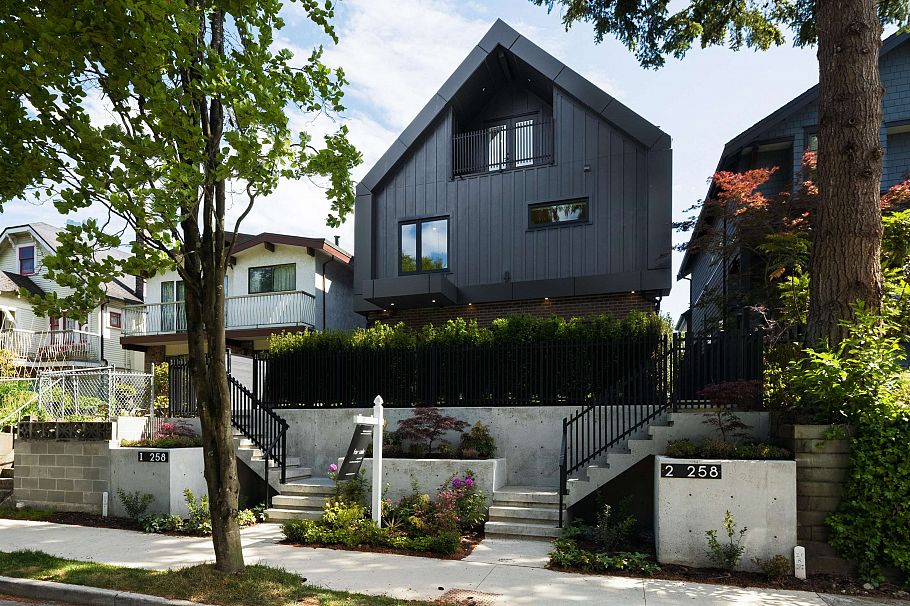1 258 E 19 Avenue Vancouver, BC - 36