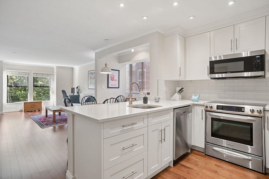 3 886 Broughton Street Vancouver, BC - 20