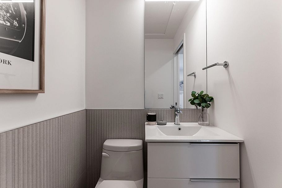1 60 E 17th Avenue Vancouver, BC - 13