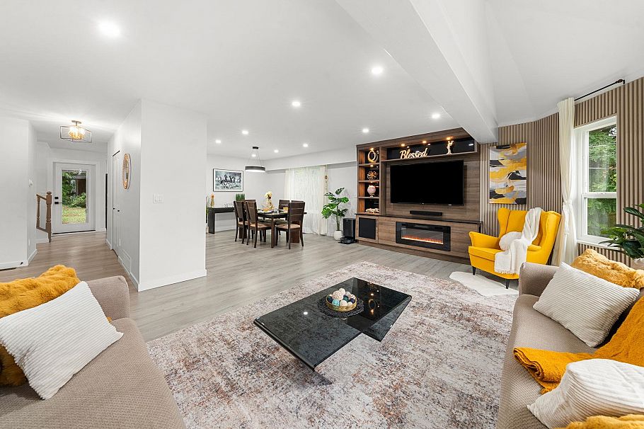 660 E 22nd Street North Vancouver, BC - 7