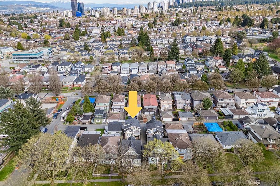 5440 Rhodes Street Vancouver, BC - 28