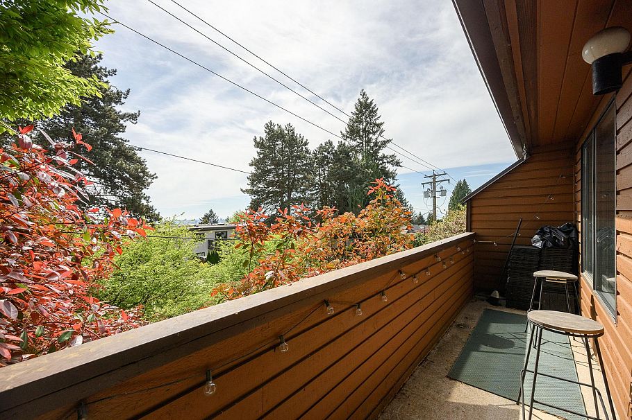 3201 Lonsdale Avenue North Vancouver, BC - 31