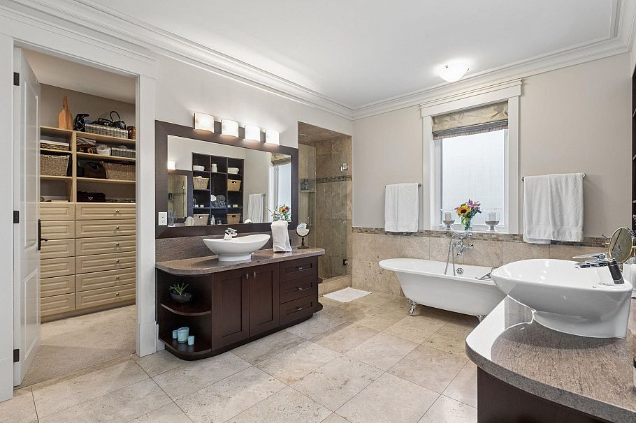 4176 Virginia Crescent North Vancouver, BC - 18