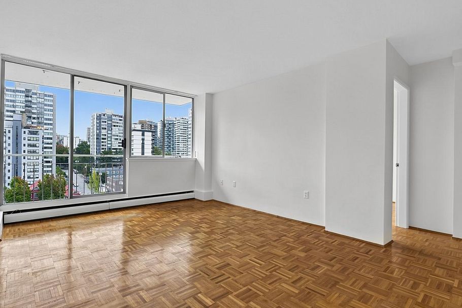 901 1850 Comox Street Vancouver, BC - 6