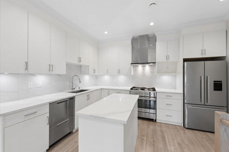 3820 Inverness Street Vancouver, BC - 13