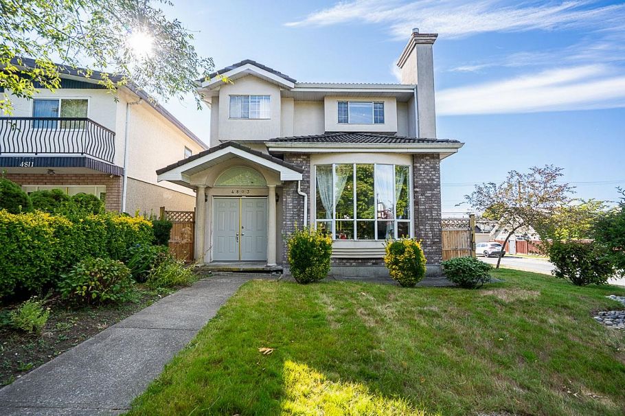 4803 Fleming Street Vancouver, BC - 1