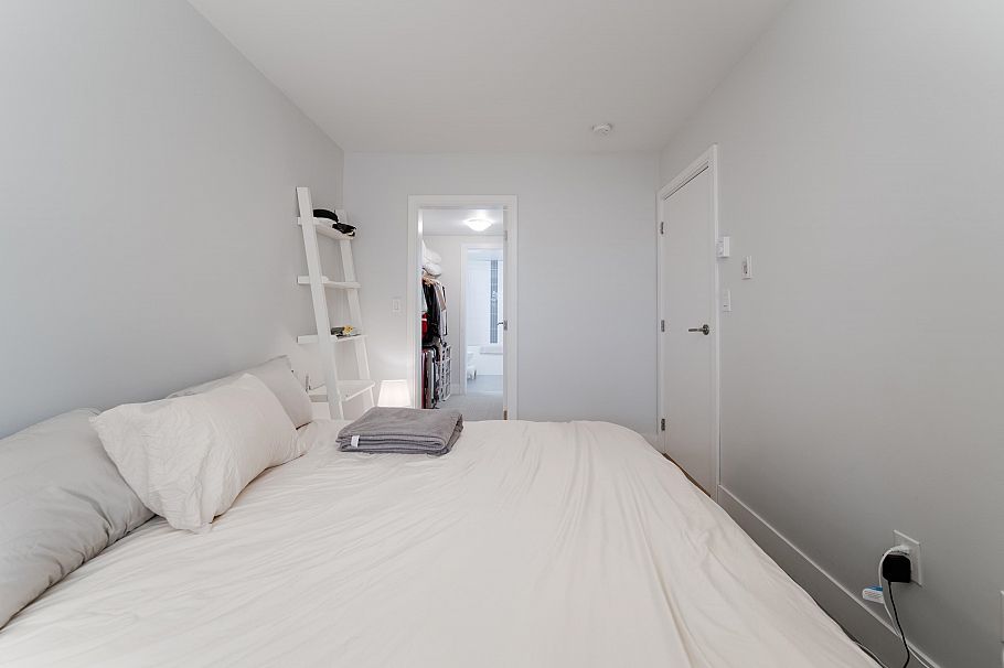 403 233 Kingsway Vancouver, BC - 11