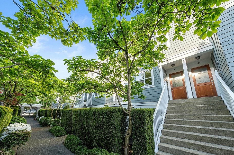 207 669 W 7th Avenue Vancouver, BC - 4