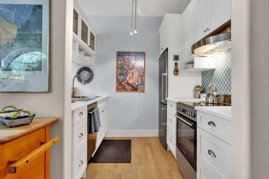 980 W 16th Avenue Vancouver, BC - 8