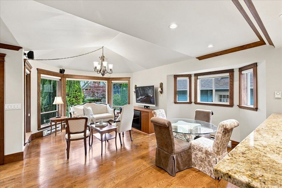 2813 W 3rd Avenue Vancouver, BC - 6