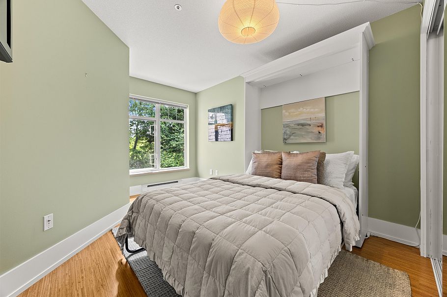 306 1140 Strathaven Drive North Vancouver, BC - 24