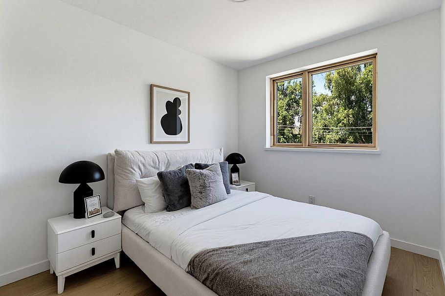 1 60 E 17th Avenue Vancouver, BC - 22