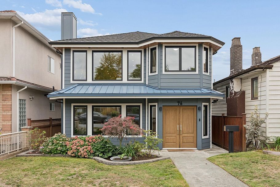 76 E 46th Avenue Vancouver, BC - 1