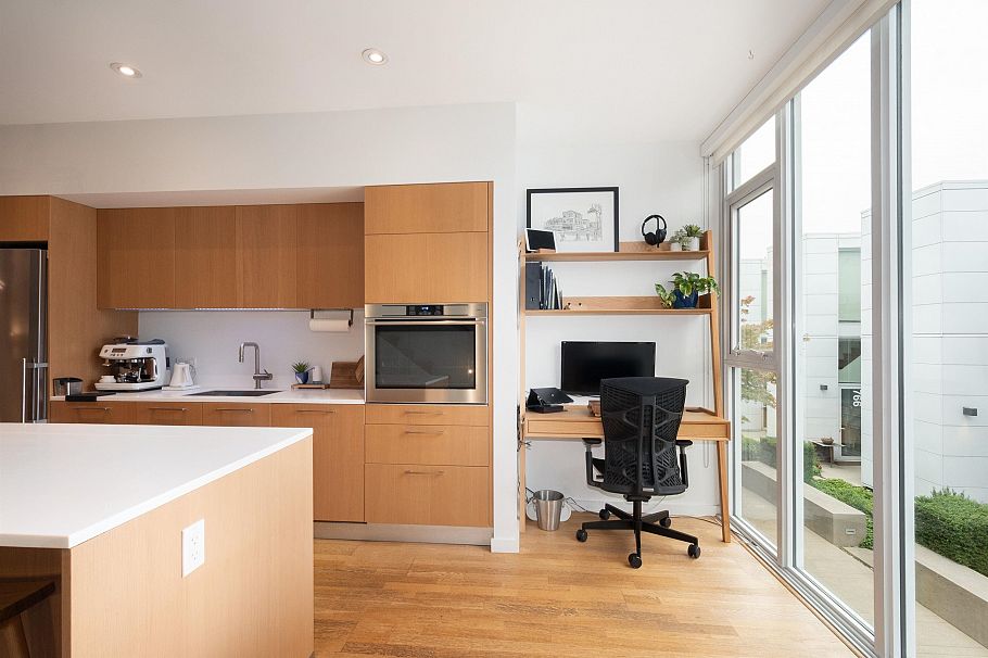 2220 Willow Street Vancouver, BC - 12