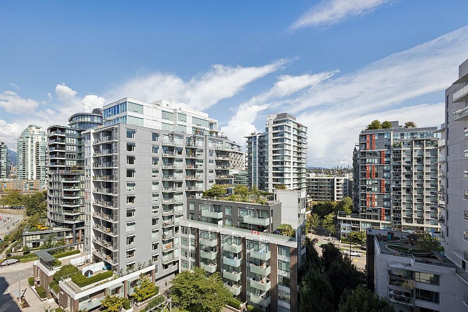 1009 1688 Pullman Porter Street Vancouver, BC - 2