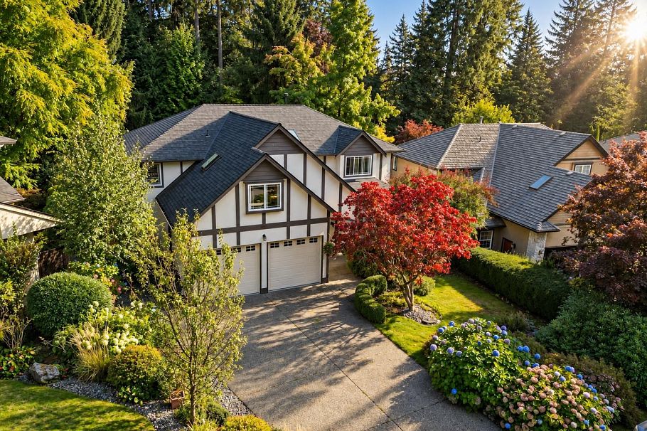 3373 Huntleigh Court North Vancouver, BC - 37