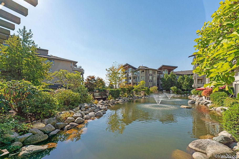510 530 Raven Woods Drive North Vancouver, BC - 38