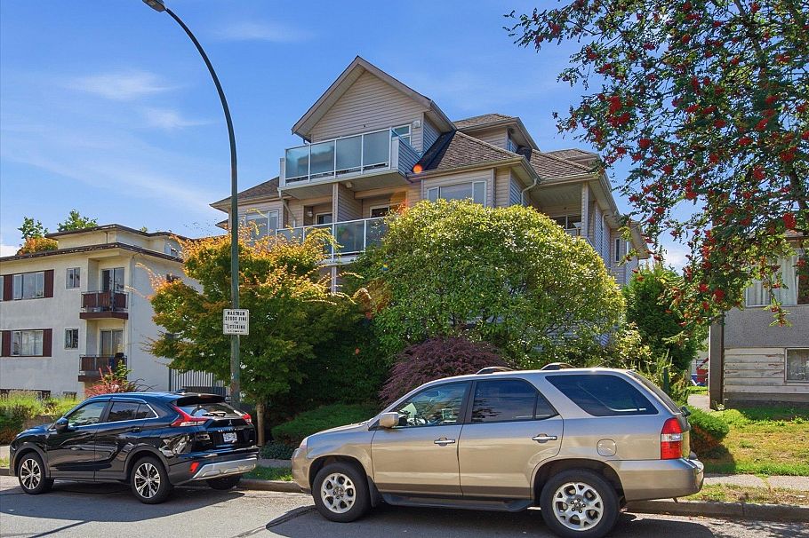 102 788 E 8th Avenue Vancouver, BC - 26