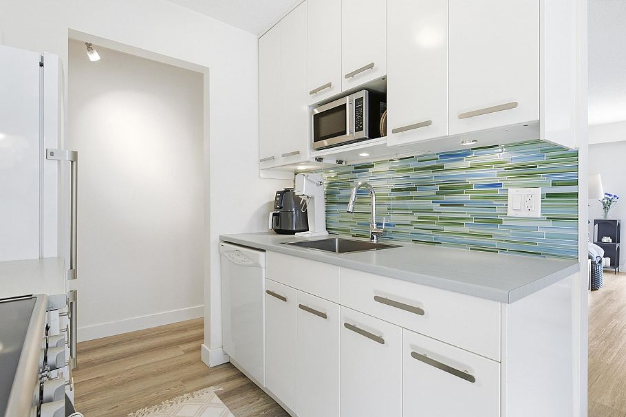 203 270 W 3rd Street North Vancouver, BC - 11