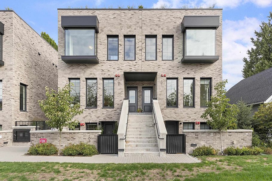 102 157 W King Edward Vancouver, BC - 1