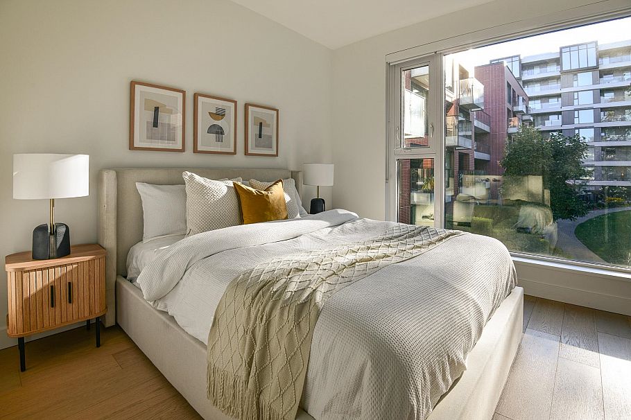 302 7128 Adera Street Vancouver, BC - 30