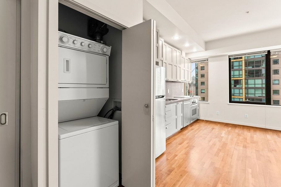 1113 1333 Georgia Street Vancouver, BC - 7