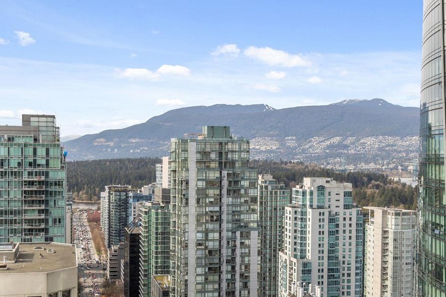 3302 1111 Alberni Street Vancouver, BC - 32