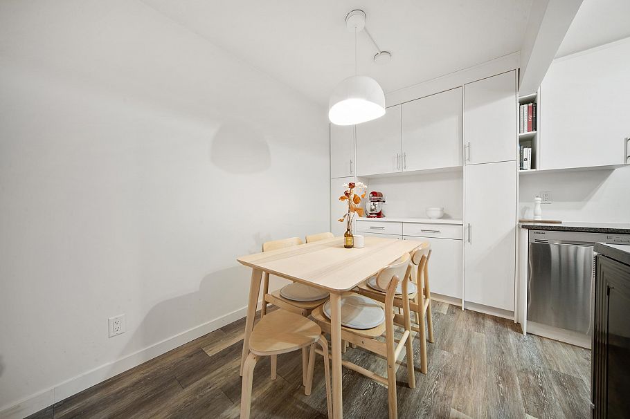 209 975 W 13th Avenue Vancouver, BC - 12