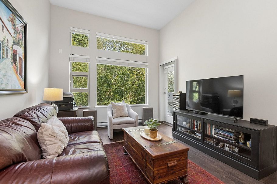 506 1679 Lloyd Avenue North Vancouver, BC - 4
